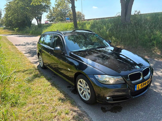 Bmw 3-serie touring 320i high executive , l-594-db - afbeelding 6 van  6