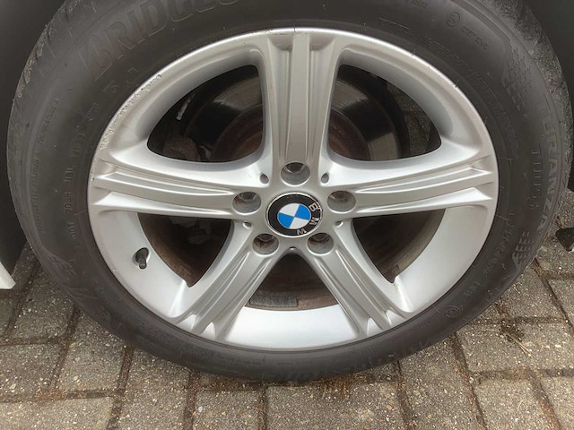 Bmw 3-serie touring 320i high executive personenauto - afbeelding 14 van  14