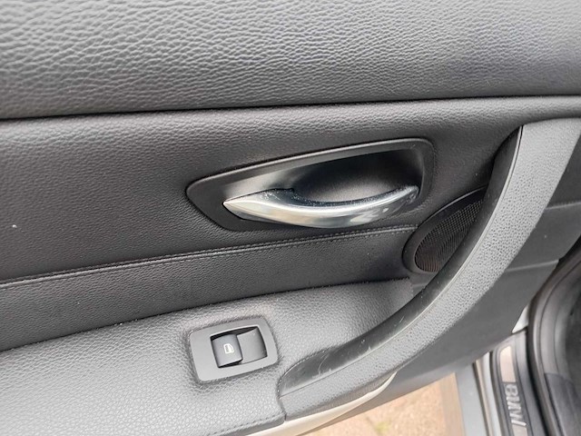 Bmw 3-serie touring 320i luxury line, 43-tkg-1 - afbeelding 12 van  31