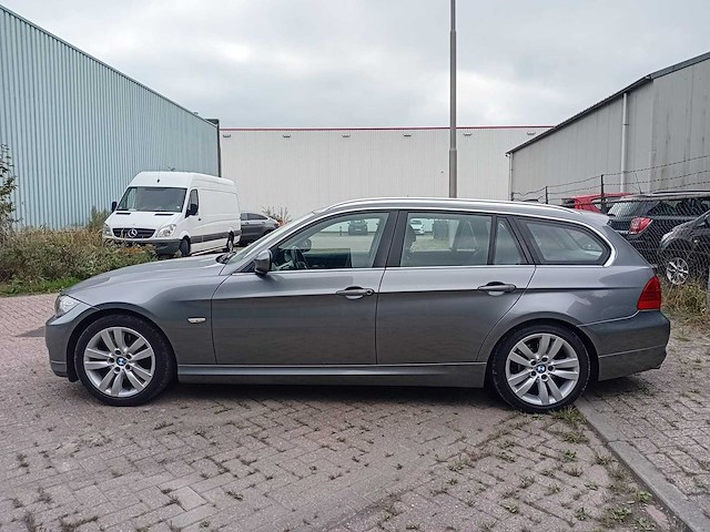 Bmw 3-serie touring 320i luxury line, 43-tkg-1 - afbeelding 11 van  21