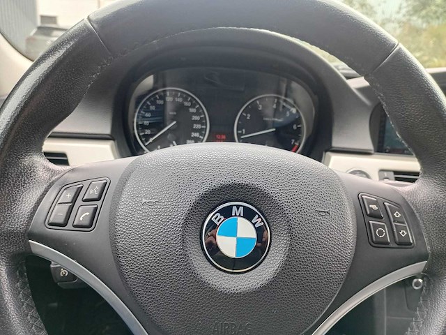 Bmw 3-serie touring 320i luxury line, 43-tkg-1 - afbeelding 11 van  30