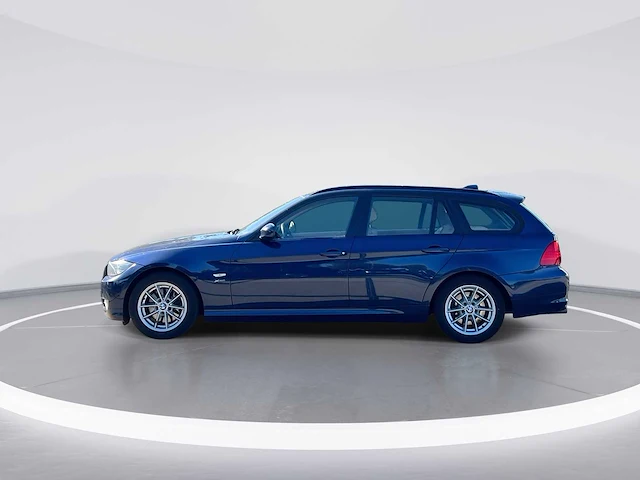Bmw 3-serie touring 320xd business line m sport | zt-654-f - afbeelding 24 van  35
