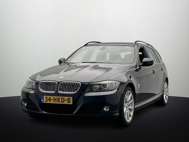 Bmw 3-serie touring 325xi high executive 2009 - afbeelding 1 van  17