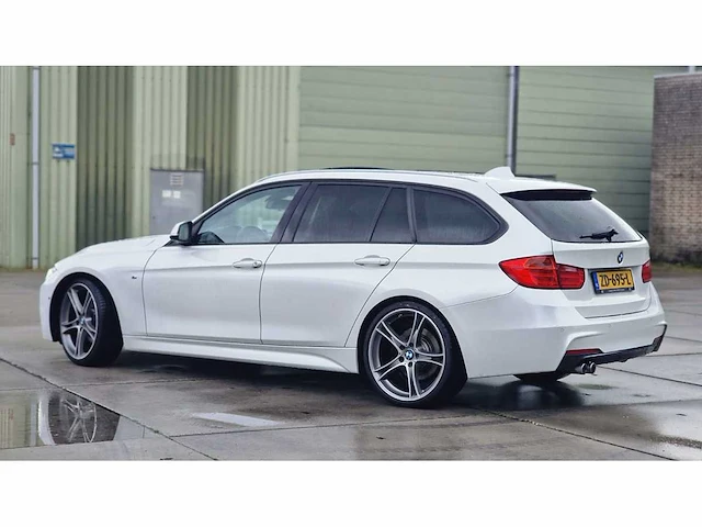 Bmw 3-serie touring 330d high executive | zd-695-l i - afbeelding 20 van  20