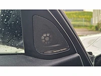 Bmw 3-serie touring 330d high executive | zd-695-l i - afbeelding 13 van  20