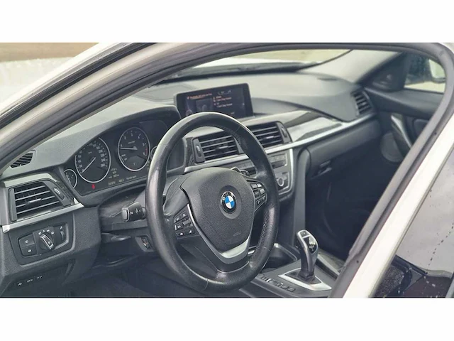 Bmw 3-serie touring 330d high executive | zd-695-l i - afbeelding 15 van  20