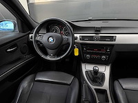 Bmw 3-serie touring 335i high executive 2008 | 17-zg-vj iaw - afbeelding 6 van  29