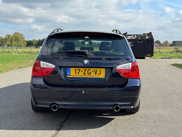 Bmw 3-serie touring 335i high executive 2008 | 17-zg-vj iaw - afbeelding 17 van  29