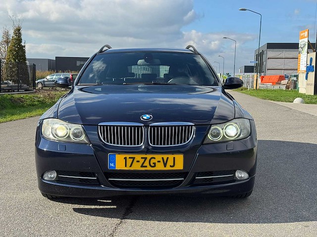 Bmw 3-serie touring 335i high executive 2008 | 17-zg-vj iaw - afbeelding 21 van  29