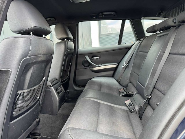 Bmw 3-serie touring 335i high executive 2008 | 17-zg-vj iaw - afbeelding 23 van  29