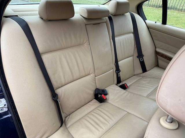 Bmw 316i, 35-gbh-4 - afbeelding 12 van  23