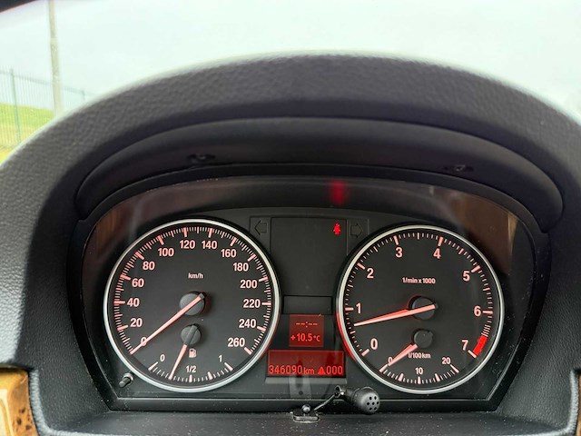 Bmw 316i, 35-gbh-4 - afbeelding 23 van  23