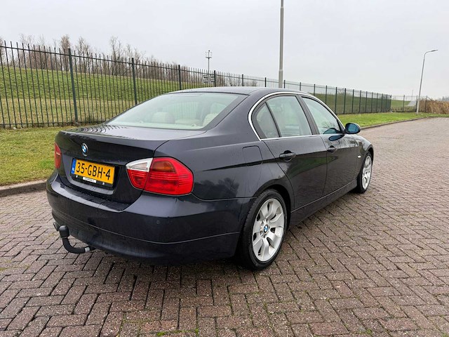 Bmw 316i, 35-gbh-4 - afbeelding 2 van  23