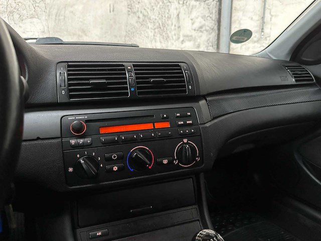 Bmw 316i touring black & silver 3-serie 114pk 2003, 62-lk-sl - afbeelding 16 van  37