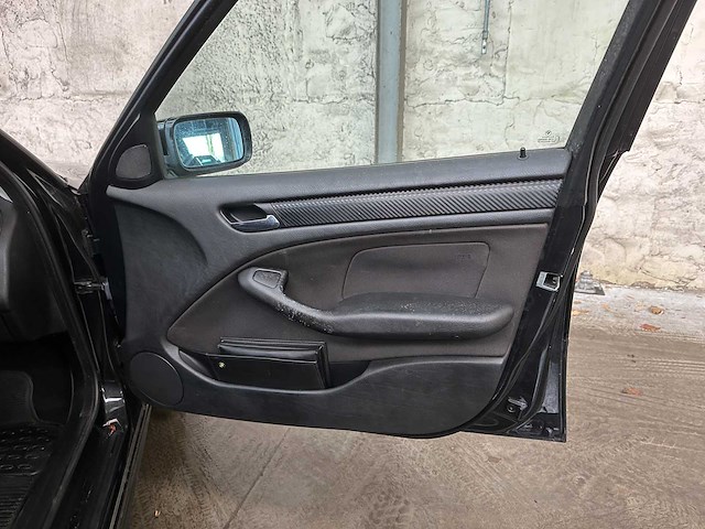 Bmw 316i touring black & silver 3-serie 114pk 2003, 62-lk-sl - afbeelding 26 van  37