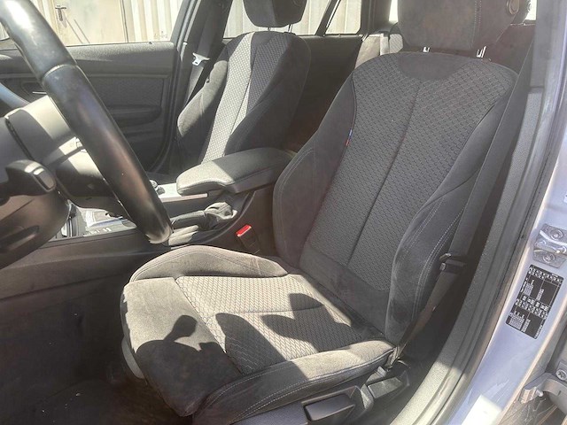 Bmw 316i touring executive automaat; gh-454-g - afbeelding 2 van  23