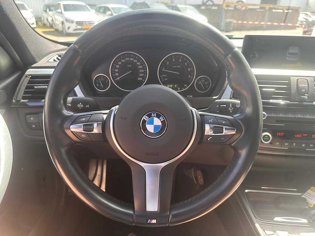 Bmw 316i touring executive automaat; gh-454-g - afbeelding 21 van  23