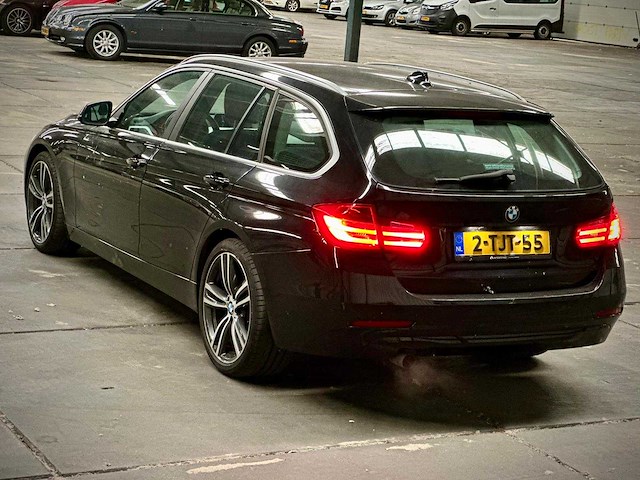 Bmw 316i touring xexecutive; 2-tjt-55 - afbeelding 10 van  13