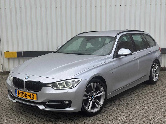 Bmw 316itouring executive sport automaat * 1-tdd-40 - afbeelding 1 van  18