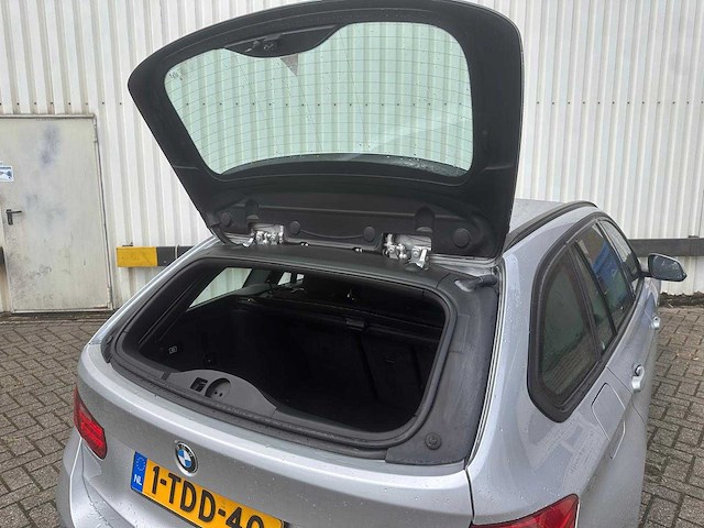 Bmw 316itouring executive sport automaat * 1-tdd-40 - afbeelding 12 van  18