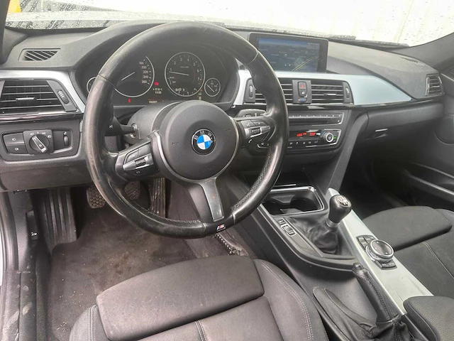 Bmw 316itouring executive sport automaat * 1-tdd-40 - afbeelding 16 van  18