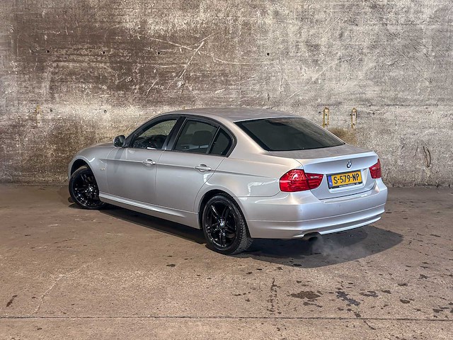 Bmw 318i 2.0 3-serie 143pk 2010, s-579-np - afbeelding 8 van  45