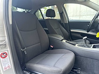 Bmw 318i 2.0 3-serie 143pk 2010, s-579-np - afbeelding 33 van  45