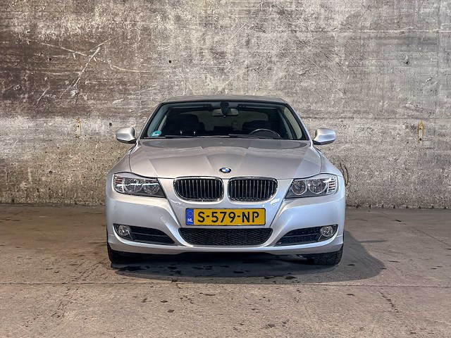 Bmw 318i 2.0 3-serie 143pk 2010, s-579-np - afbeelding 42 van  45