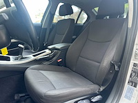 Bmw 318i 2.0 3-serie 143pk 2010, s-579-np - afbeelding 13 van  27