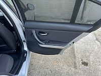 Bmw 318i 2.0 3-serie 143pk 2010, s-579-np - afbeelding 17 van  27
