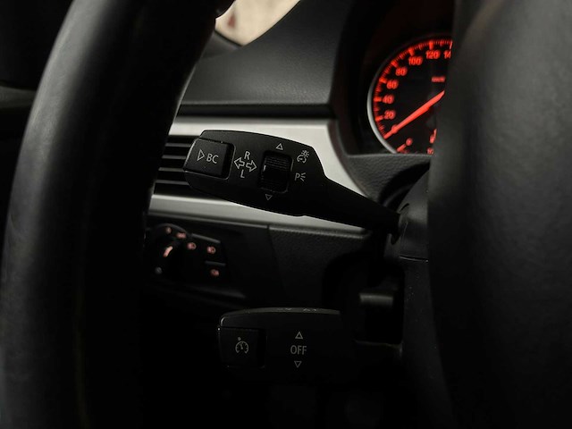 Bmw 318i business line 3-serie 143pk 2008, 73-glh-6 - afbeelding 17 van  44