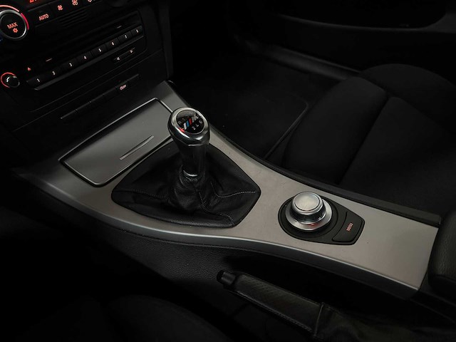 Bmw 318i business line 3-serie 143pk 2008, 73-glh-6 - afbeelding 20 van  44