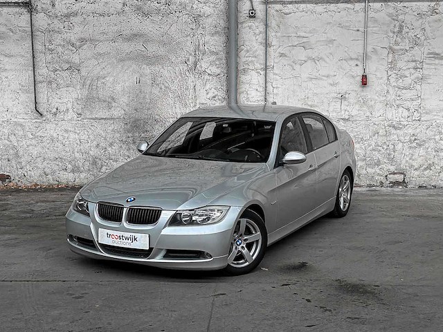 Bmw 318i business line 3-serie 143pk 2008, 73-glh-6 - afbeelding 23 van  44