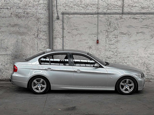 Bmw 318i business line 3-serie 143pk 2008, 73-glh-6 - afbeelding 44 van  44