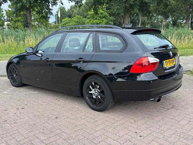 Bmw 318i touring business line, 17-tf-dv - afbeelding 9 van  14