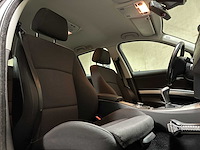 Bmw 318i touring business line 3-serie (origineel-nl), 22-ldh-4 - afbeelding 40 van  64