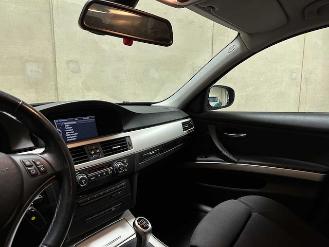 Bmw 318i touring business line 3-serie (origineel-nl), 22-ldh-4 - afbeelding 13 van  65