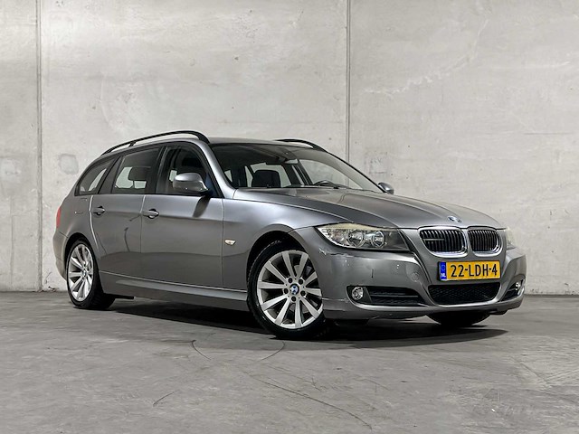 Bmw 318i touring business line 3-serie (origineel-nl), 22-ldh-4 - afbeelding 64 van  65