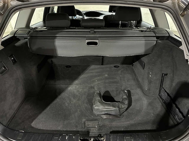 Bmw 318i touring business line 3-serie (origineel-nl), 22-ldh-4 - afbeelding 28 van  65
