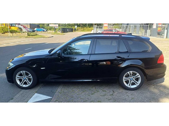 Bmw 318i touring business line, 52-jhp-1 - afbeelding 14 van  15