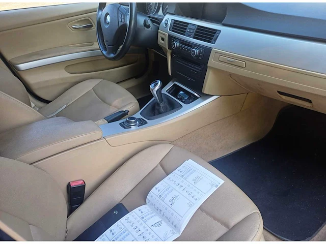 Bmw 318i touring business line *, 52-jhp-1 - afbeelding 6 van  15