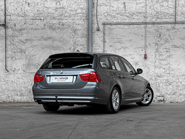 Bmw 318i touring corporate lease luxury line 136pk 2011 (origineel-nl) 3-serie, 51-skx-6 - afbeelding 4 van  44