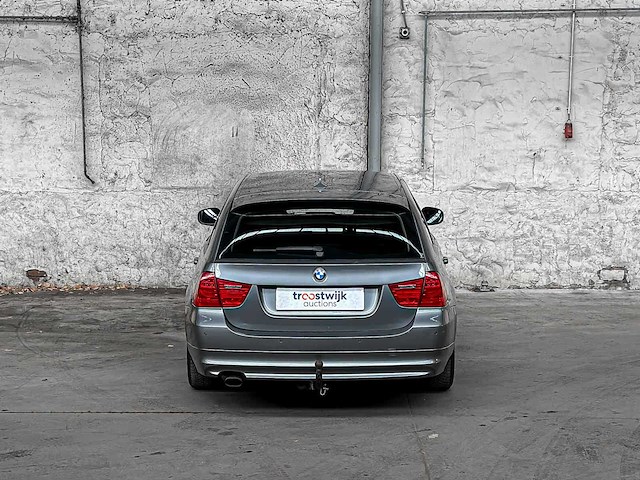 Bmw 318i touring corporate lease luxury line 136pk 2011 (origineel-nl) 3-serie, 51-skx-6 - afbeelding 5 van  44