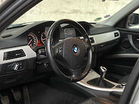 Bmw 318i touring corporate lease luxury line 136pk 2011 (origineel-nl) 3-serie, 51-skx-6 - afbeelding 11 van  44