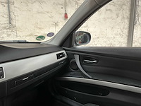 Bmw 318i touring corporate lease luxury line 136pk 2011 (origineel-nl) 3-serie, 51-skx-6 - afbeelding 24 van  44