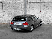 Bmw 318i touring corporate lease luxury line 136pk 2011 (origineel-nl) 3-serie, 51-skx-6 - afbeelding 3 van  31