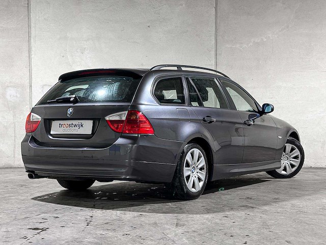 Bmw 318i touring high executive 3-serie 141pk 2008, 22-hnj-3 youngtimer - afbeelding 3 van  51