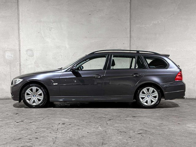 Bmw 318i touring high executive 3-serie 141pk 2008, 22-hnj-3 youngtimer - afbeelding 7 van  51