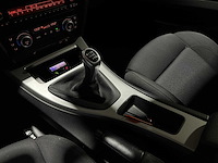 Bmw 318i touring high executive 3-serie 141pk 2008, 22-hnj-3 youngtimer - afbeelding 14 van  51