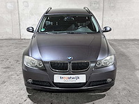 Bmw 318i touring high executive 3-serie 141pk 2008, 22-hnj-3 youngtimer - afbeelding 45 van  51
